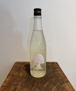 雅楽代  花明かり 生 720ml